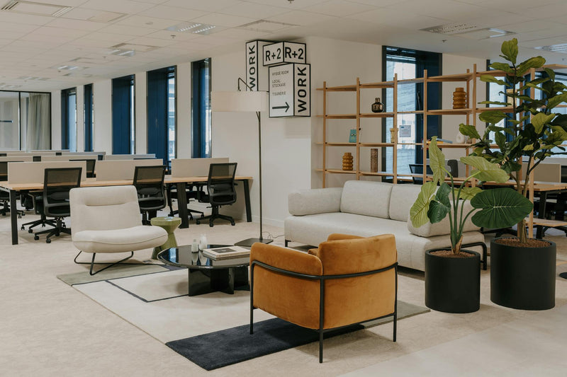 Comment améliorer un environnement de travail sans tout rénover ?