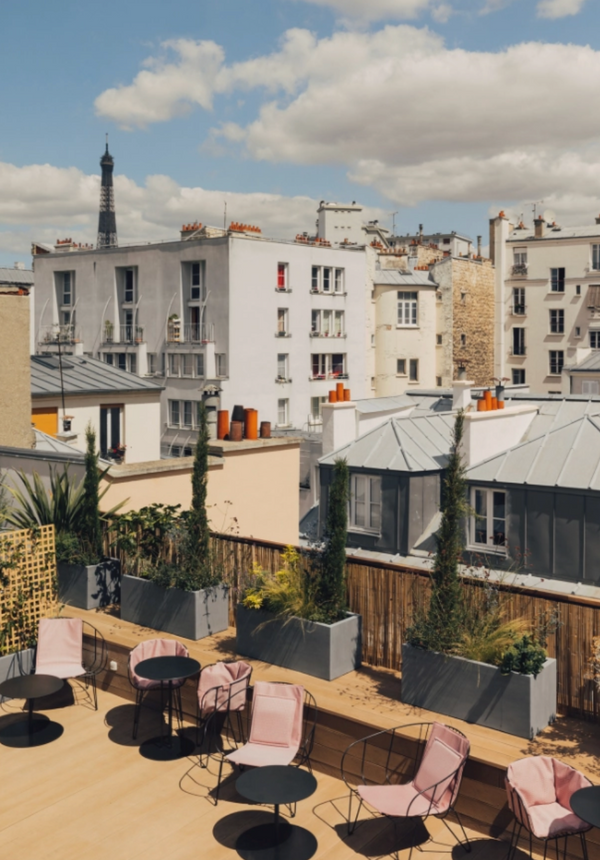 5 végétalisation d’hotels à Paris par POUSSE