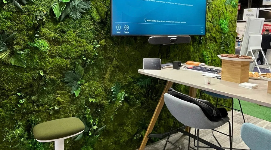 POUSSE a végétalisé ce stand présenté à un salon