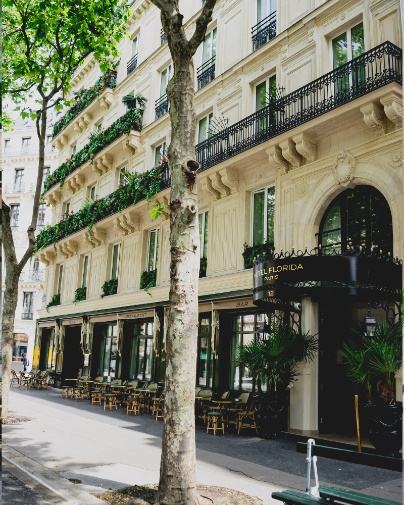 vegetalisation exterieur hotel paris plantes artificielles