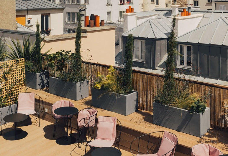 entretien jardinier rooftop hotel paris